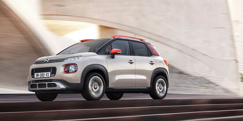 Tiré par Citroën, et notamment son modèle SUV C3 Aircross, PSA poursuit sa progression.