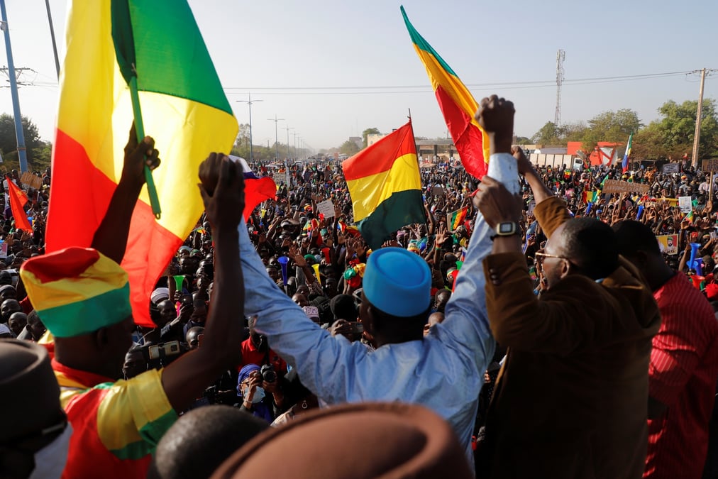 Manifestation organisee par un mouvement politique anti-francais, a bamako
