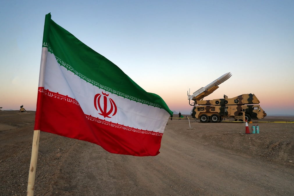 L'iran devoile un nouveau missile d'une portee de 1.450km, selon l'agence tasnim