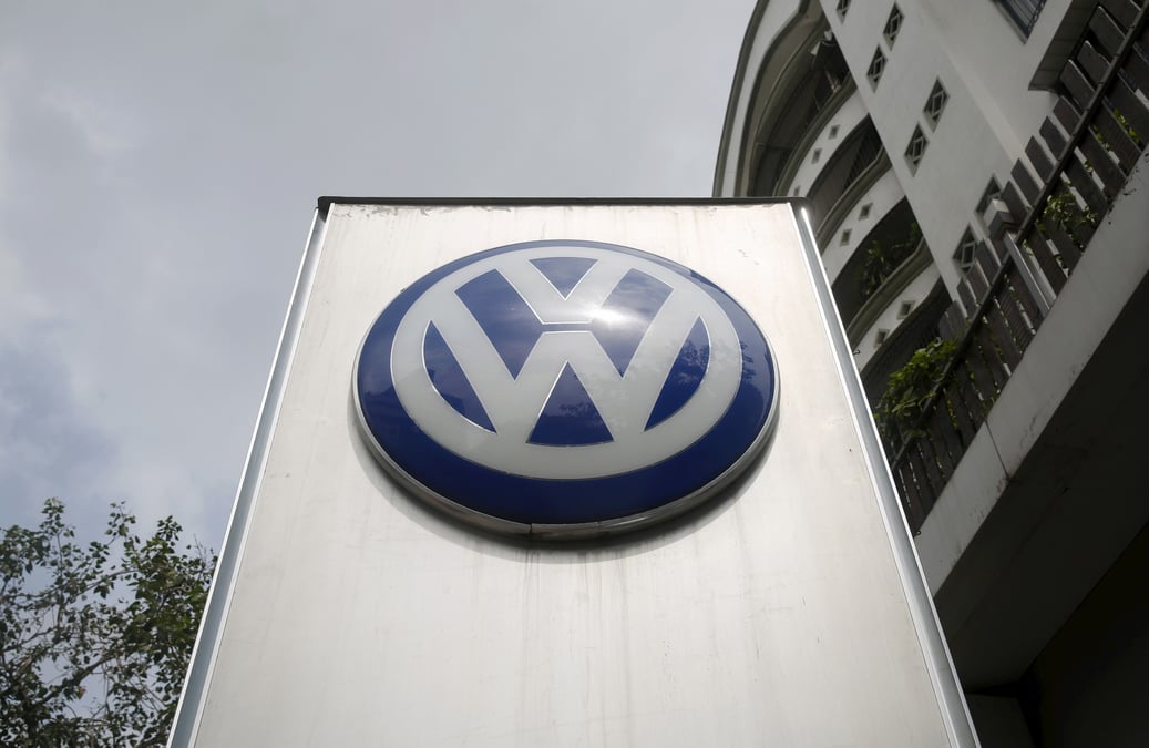 L'ue devrait autoriser sans condition l'offre emmenee par volkswagen sur europcar, selon des sources