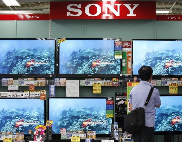 La pression s'accroit sur sony et ses activites mobile et tv