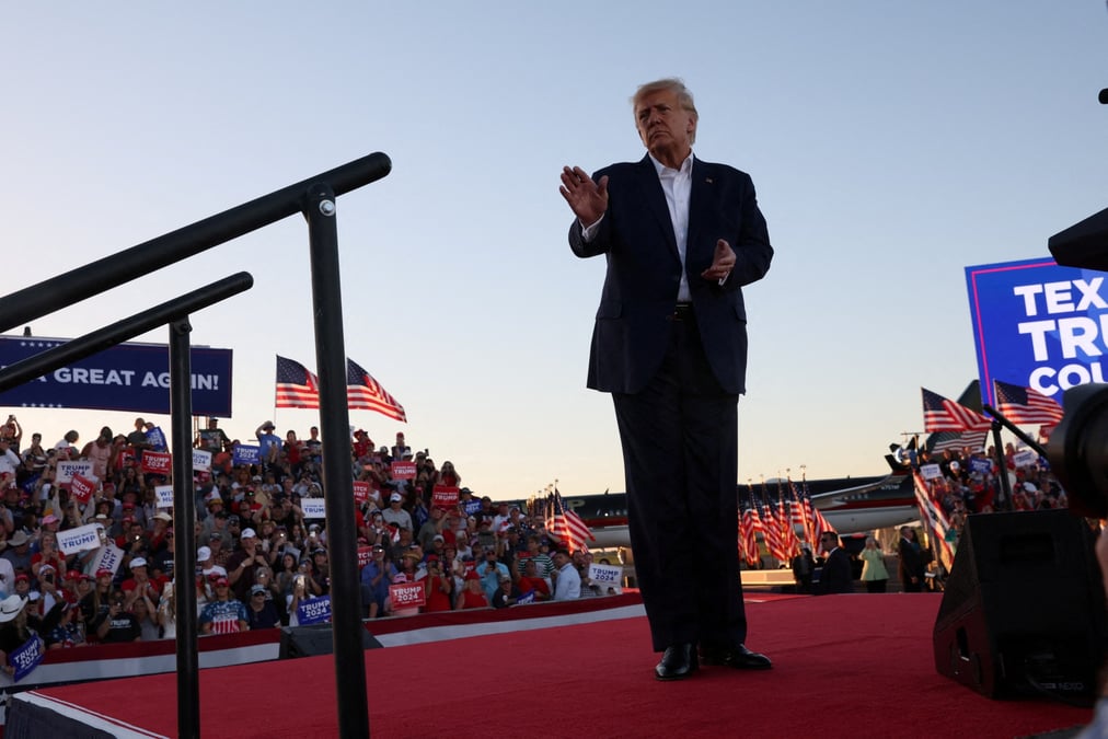 L'ancien president americain donald trump lors d'un discours a waco, texas
