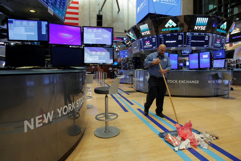 Wall street finit sur une note contrastee