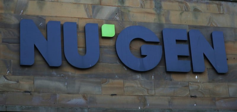Toshiba liquide nugen, se desengage du gnl, supprime 7.000 emplois