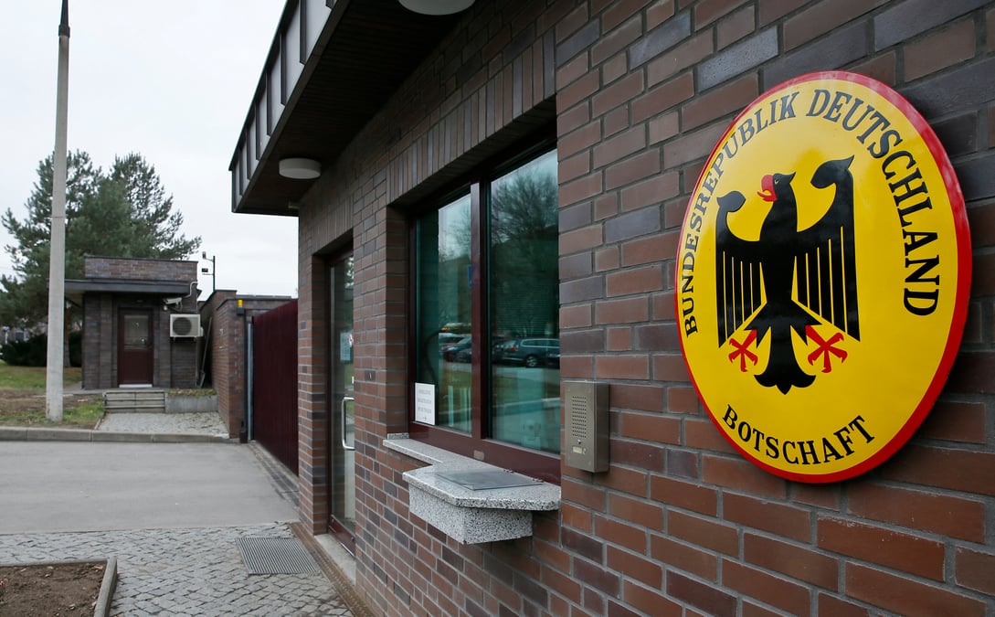 La russie expulse deux diplomates allemands dans un geste de represailles
