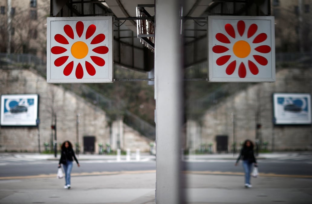 Casino compte « dorénavant près de 8.000 points de vente portés par ses marques Casino, Vival, Spar, Naturalia, Monoprix, Franprix. »