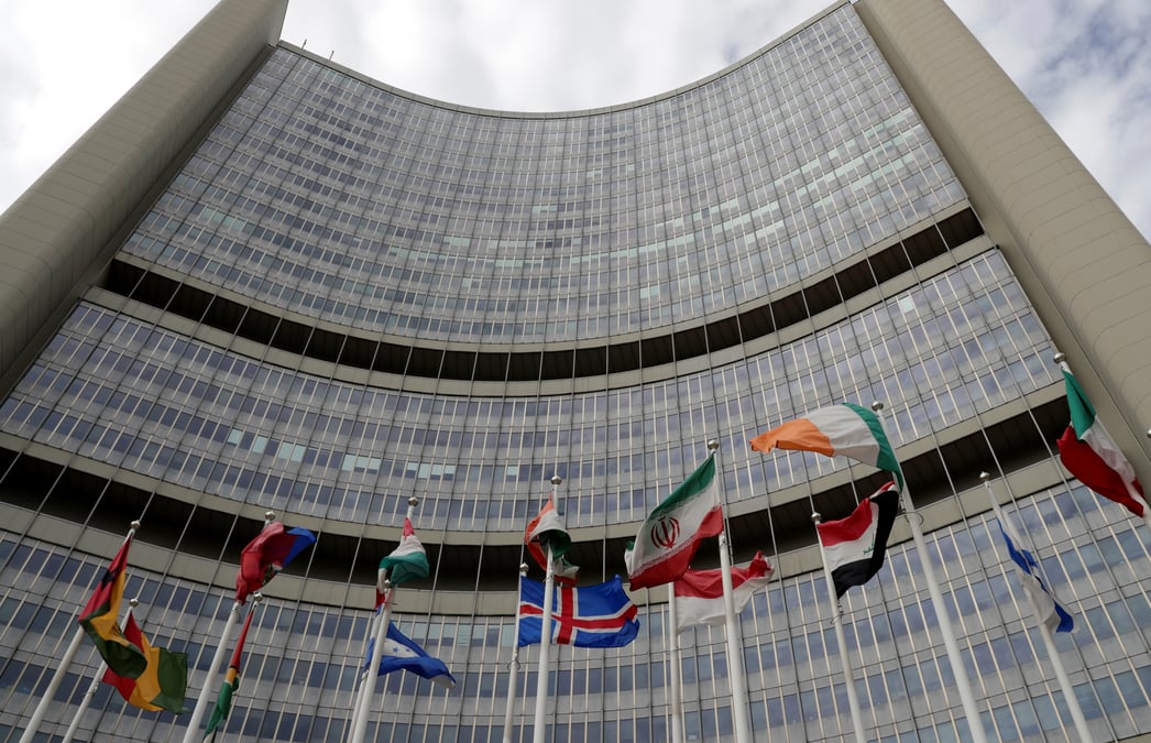 Nucleaire: reunion sur fond de tensions entre europeens et iraniens