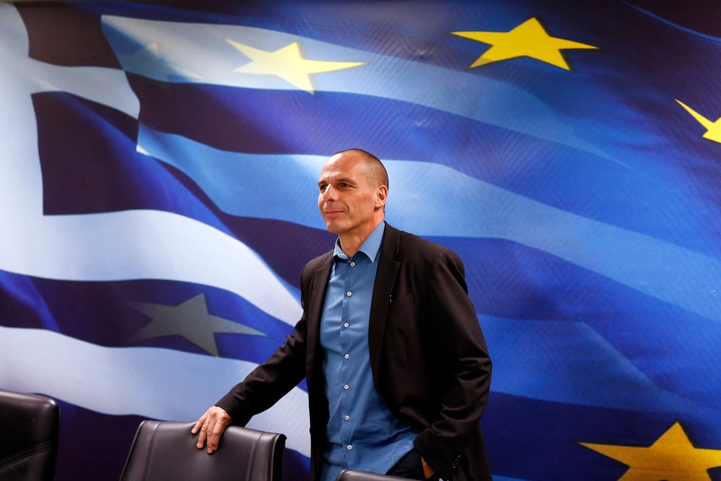 Berlin et la bce durcissent le ton envers athenes