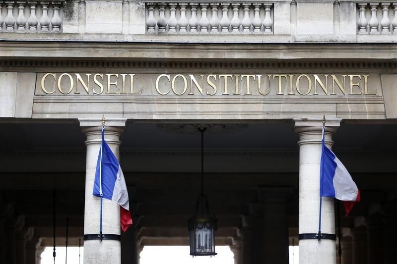 Le conseil constitutionnel valide la "loi gayssot" 
