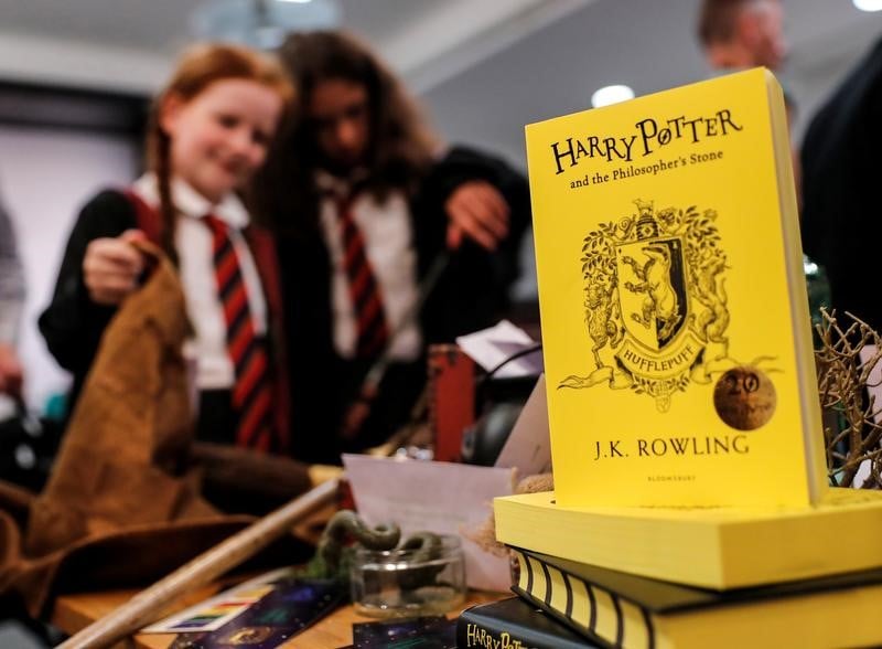 2 nouveaux livres consacres a harry potter prevus pour octobre