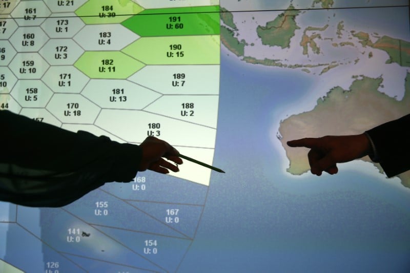 Eutelsat ne fera pas d'offre sur inmarsat, le titre bondit