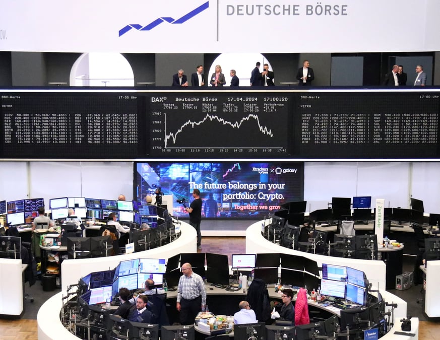 Photo du graphique de l'indice des actions allemandes dax a la bourse de francfort