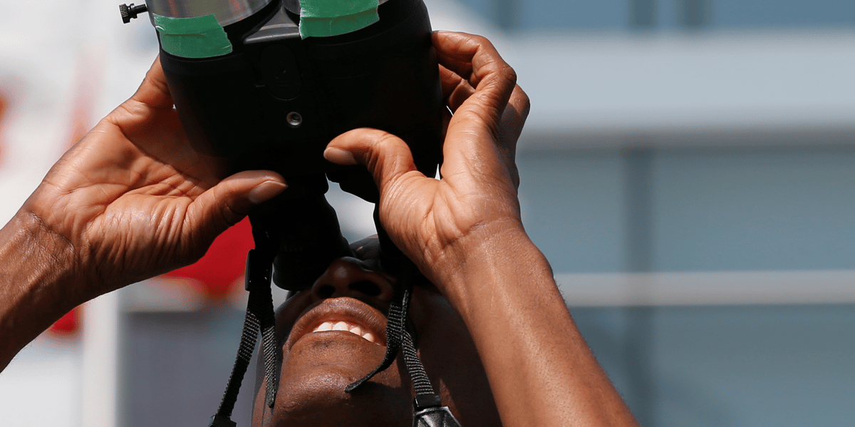 jumelles vue scruter observer binoculars
