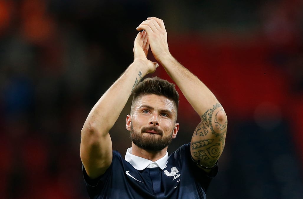La france s'incline contre l'angleterre, l'hommage au coeur de la soiree