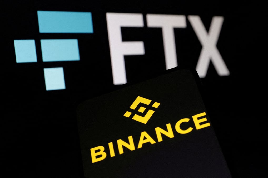 Photo d'illustration des logos de binance et ftx