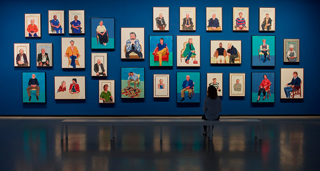 L'exposition monumentale qu'accueille jusqu'au 31 août la Fondation Louis Vuitton est censée ne montrer « que » les vingt-cinq dernières années de labeur du peintre.
