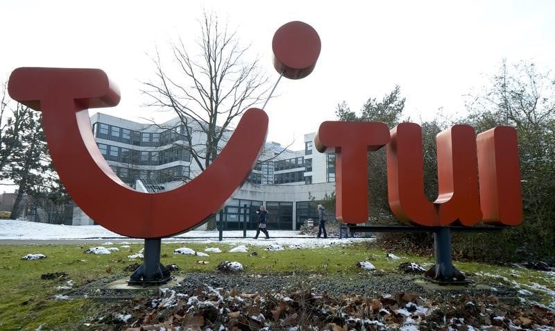 Tui vend travelopia a kkr