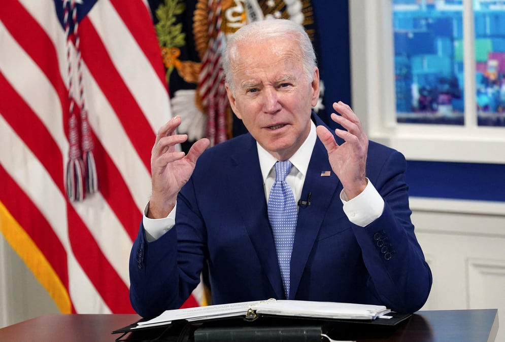 Usa: biden promulgue une loi bloquant les importations du xinjiang