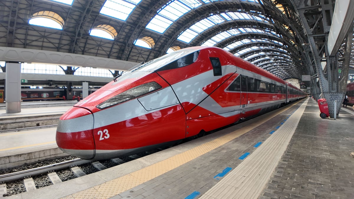 Trenitalia recevra les nouveaux modèles de Frecciarossa (ETR1000) à partir de 2025.