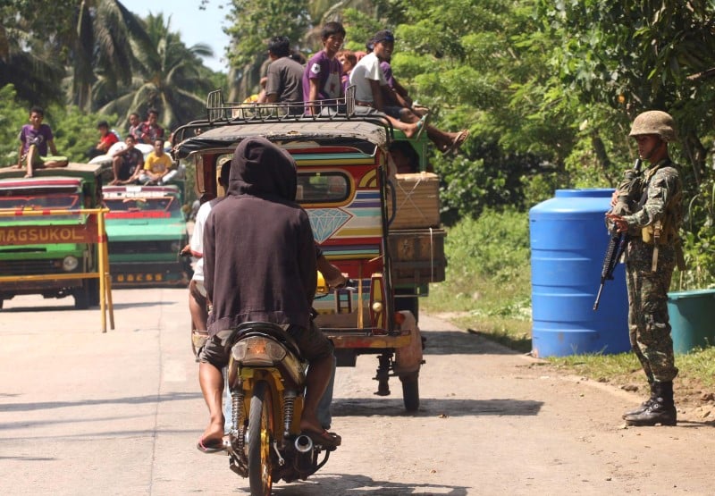 Affrontements meurtriers entre l'armee et abou sayyaf aux philippines