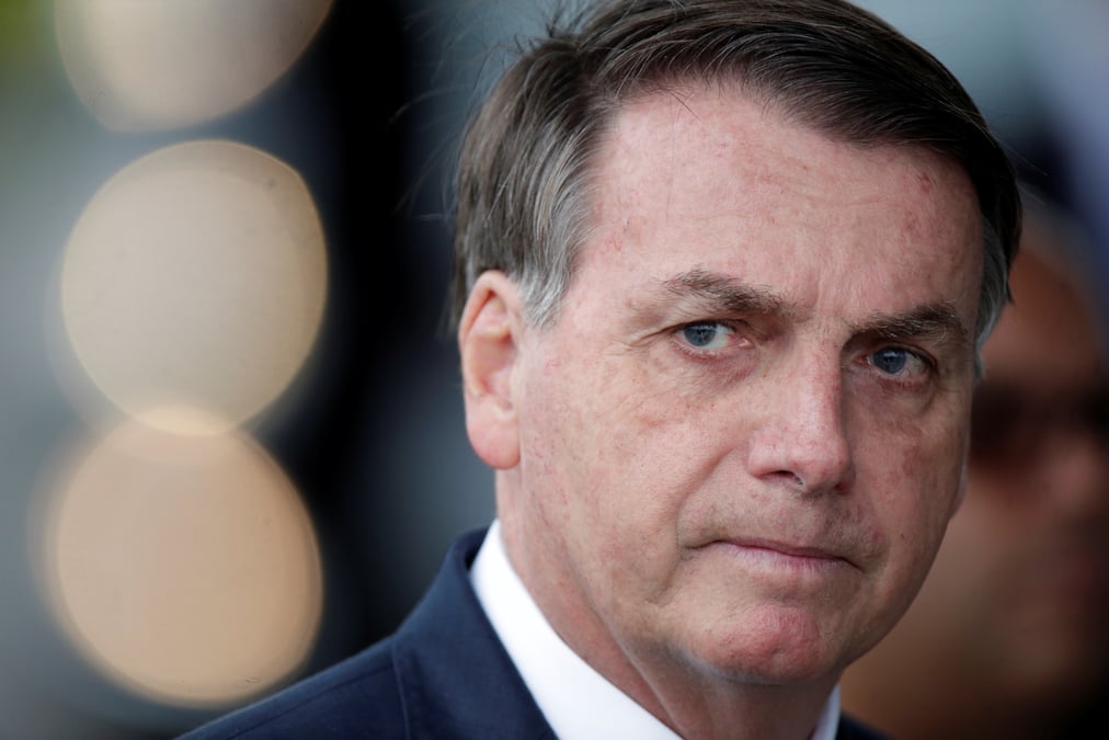 Bresil: la cour supreme autorise une enquete sur les accusations visant bolsonaro