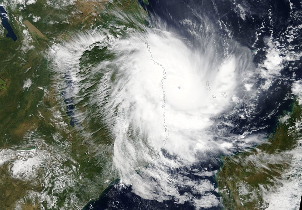 Un cyclone menace le mozambique, apres avoir fait 3 morts aux comores