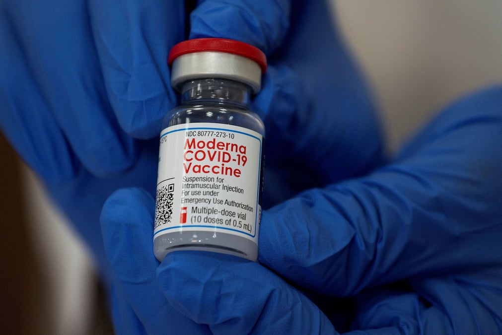 Le vaccin moderna attendu en france dans la seconde quinzaine de janvier