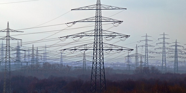 électricité lignes transport