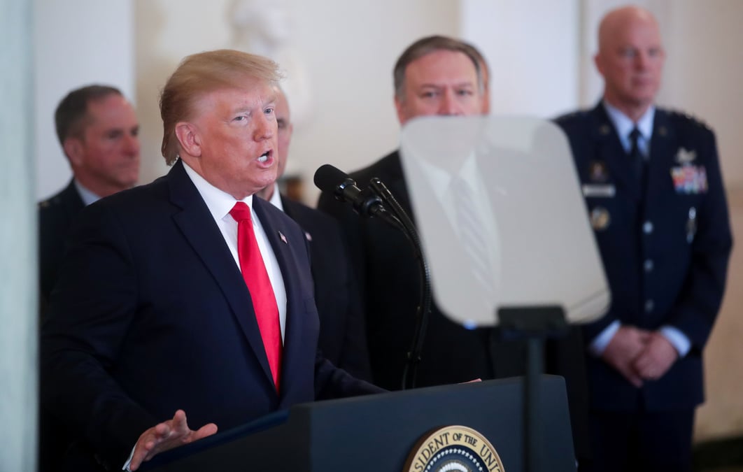 Pas de victimes apres les frappes iraniennes, dit trump, pour qui teheran "lache prise"