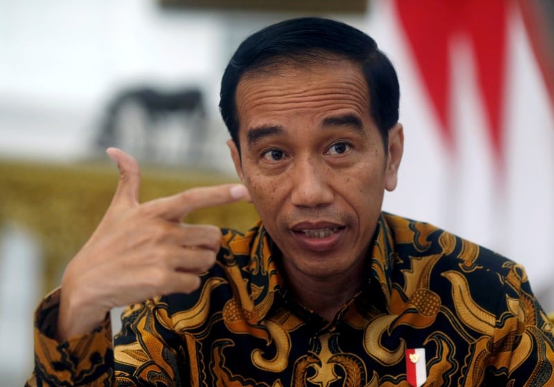 Les taliban afghans rejettent une conference de paix en indonesie