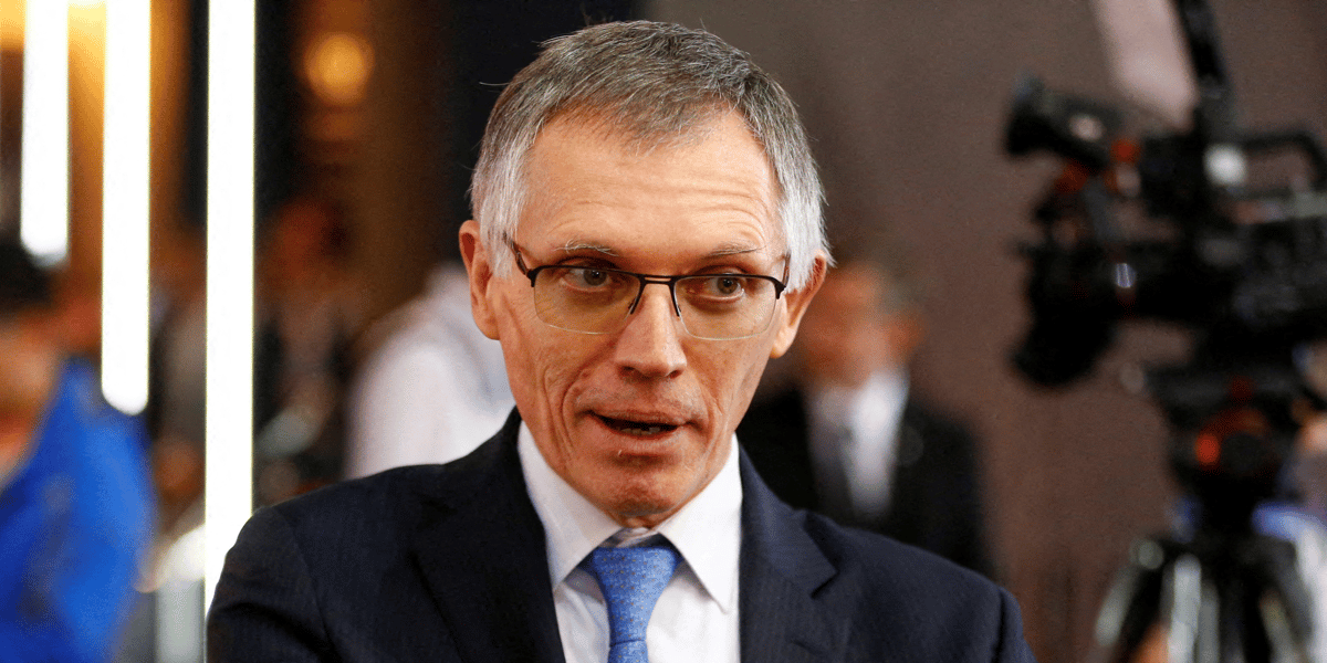 Stellantis: tavares veut eviter les licenciements, met en garde sur l'electrification
