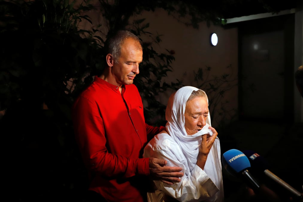 Sophie petronin, libre apres sa longue captivite au sahel, attendue en france