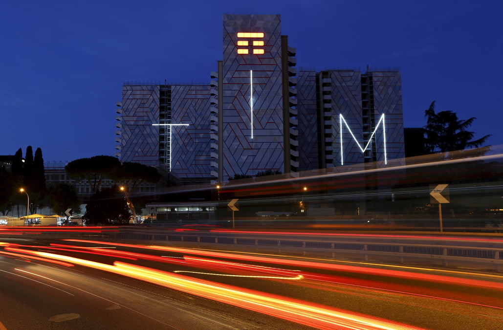 Reunion du conseil d'admnistration de telecom italia sur une proposition de rachat de kkr