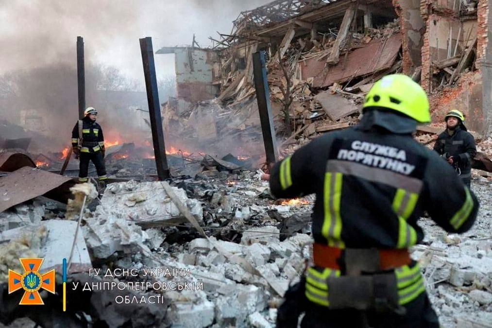 Ukraine: frappes aeriennes contre dniepr, au moins un mort