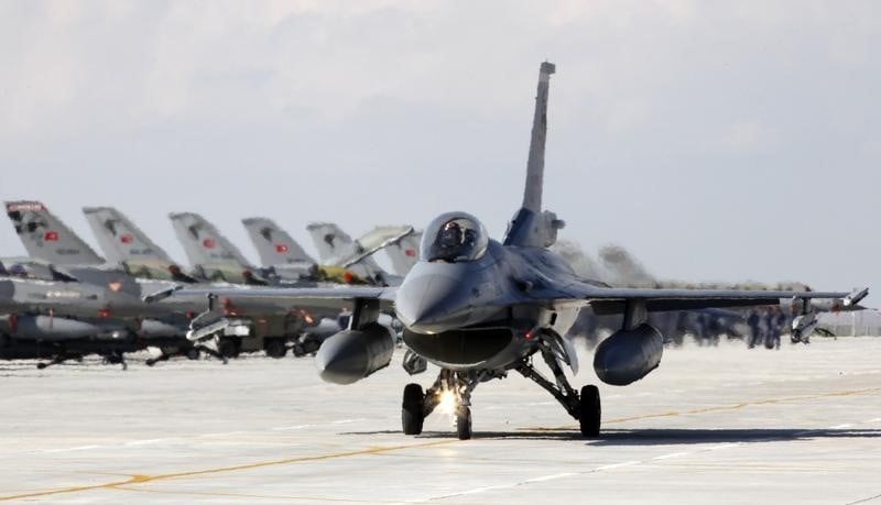 Frappes aeriennes turques en syrie contre l’etat islamique
