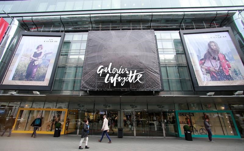 Les galeries lafayette rachetent la majorite de la redoute
