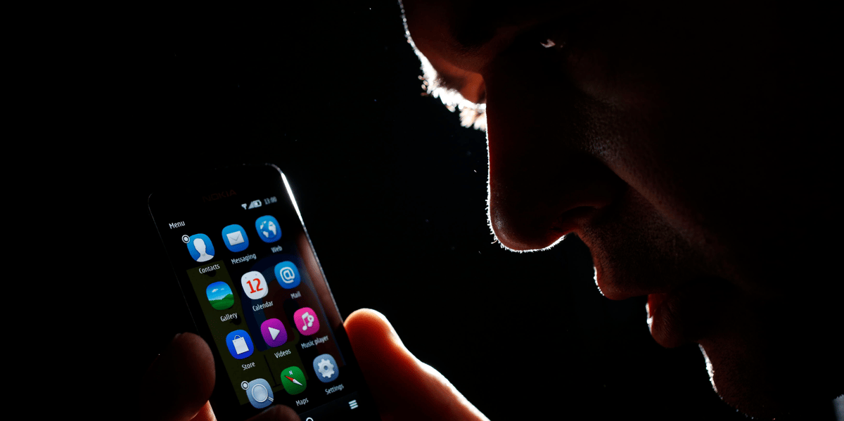 Selon la Fédération française des télécoms (FFT), « le ralentissement ou parfois la mise à l’arrêt de la production en Chine est évidement susceptible d’avoir des impacts sur la disponibilité des smartphones ».