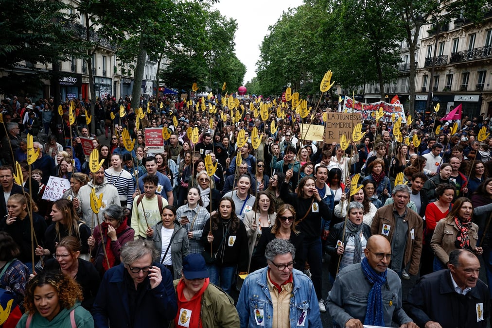 Manifestation contre le parti d'extreme droite francais, le rassemblement national, a paris