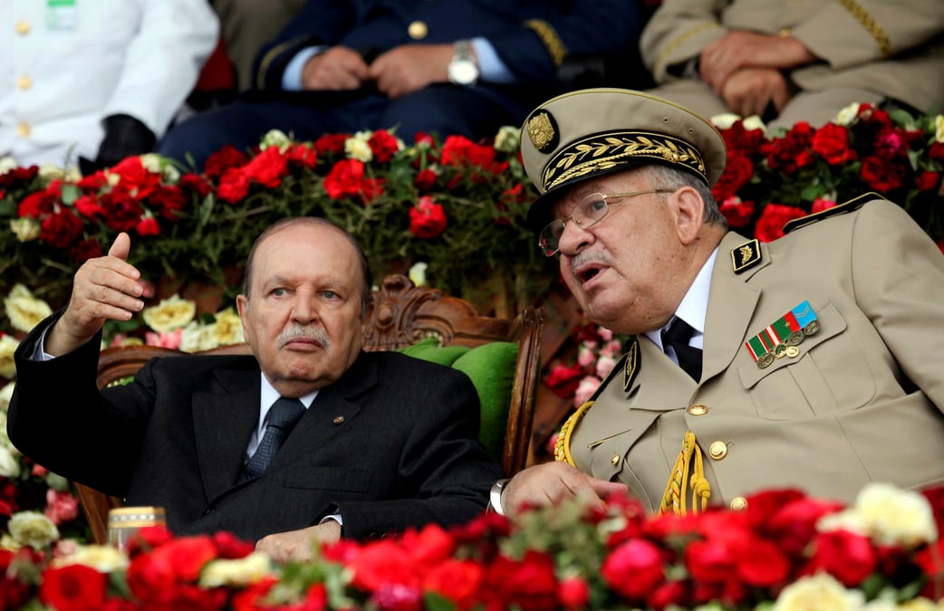 Abdelaziz bouteflika, du revolutionnaire au reclus affaibli