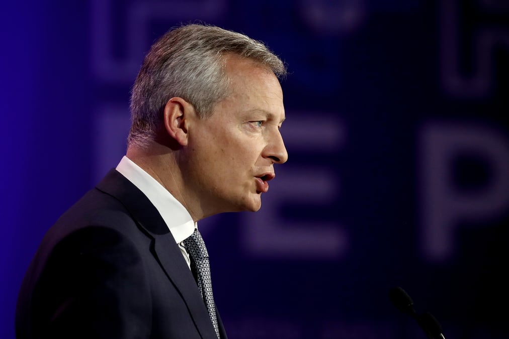 Le maire: la france prete a reduire sa part dans renault