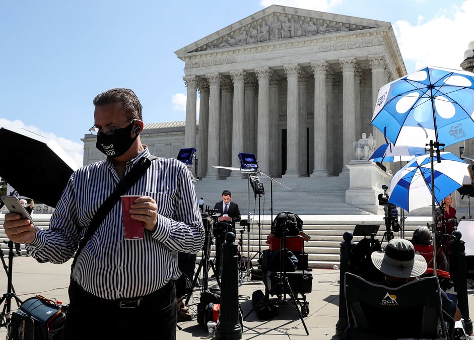 Usa: la cour supreme autorise la divulgation de documents financiers lies a trump