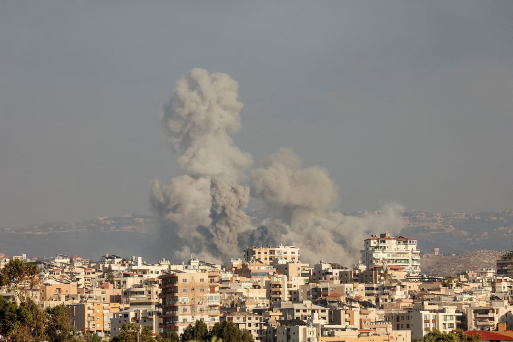 Israël a annoncé des opérations militaires au sol au Liban pour lutter contre le Hezbollah.