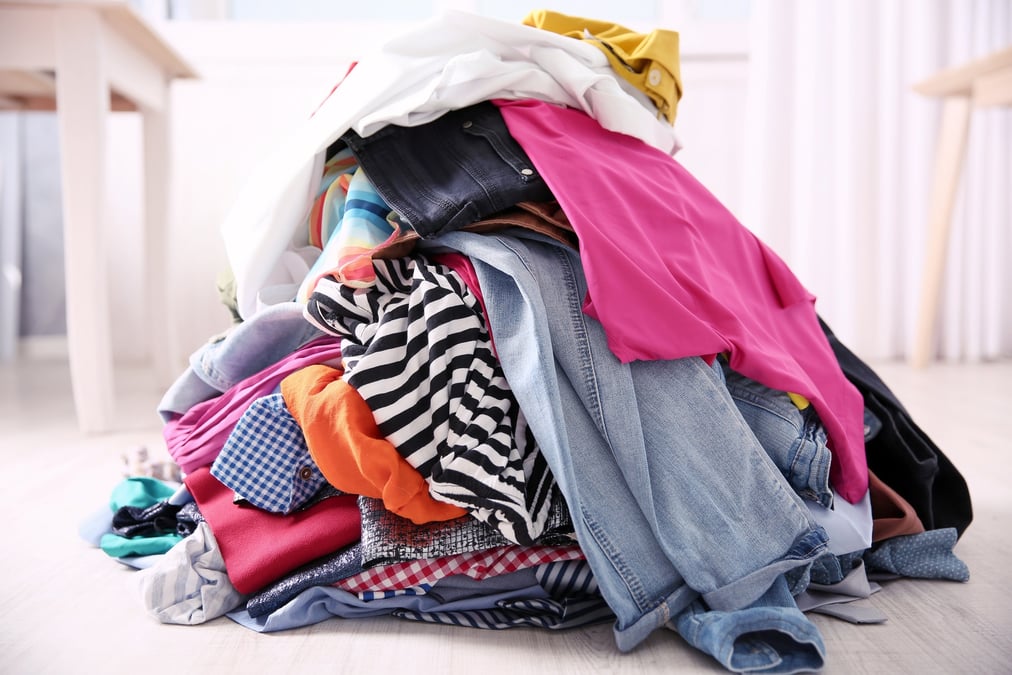 Dans les six mois à venir, la moitié des petits acteurs de la collecte des vêtements usagés pourraient disparaître.