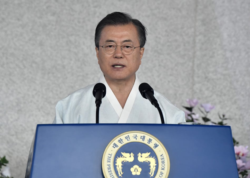 Moon appelle tokyo au dialogue, envisage une coree reunifiee d'ici 2045