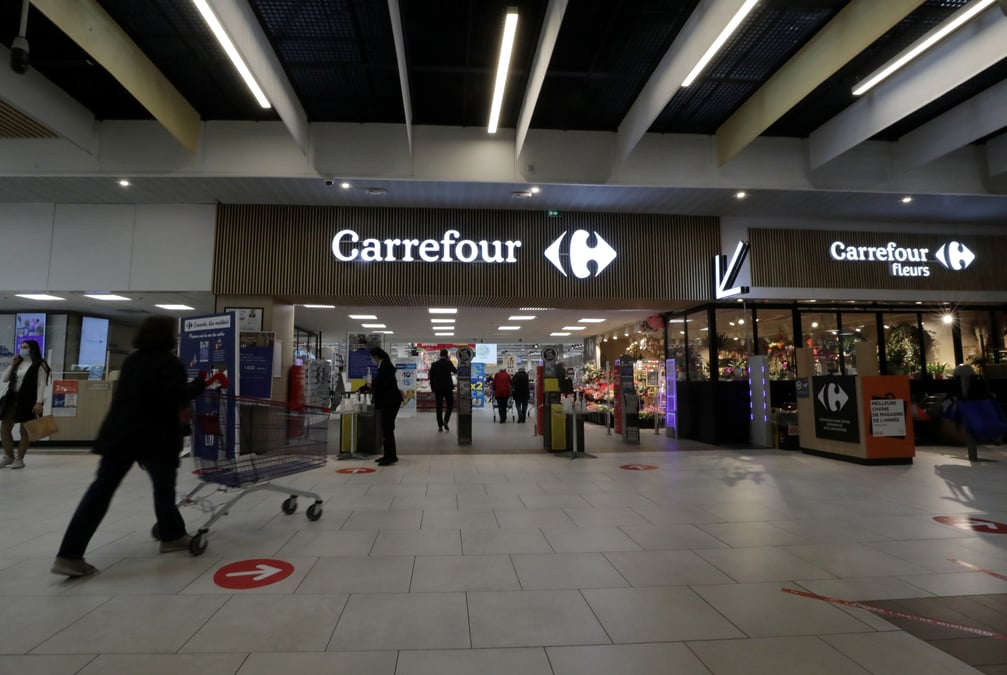 Carrefour condamne a 1,75 million d'euros d'amende apres une enquete de la dgccrf