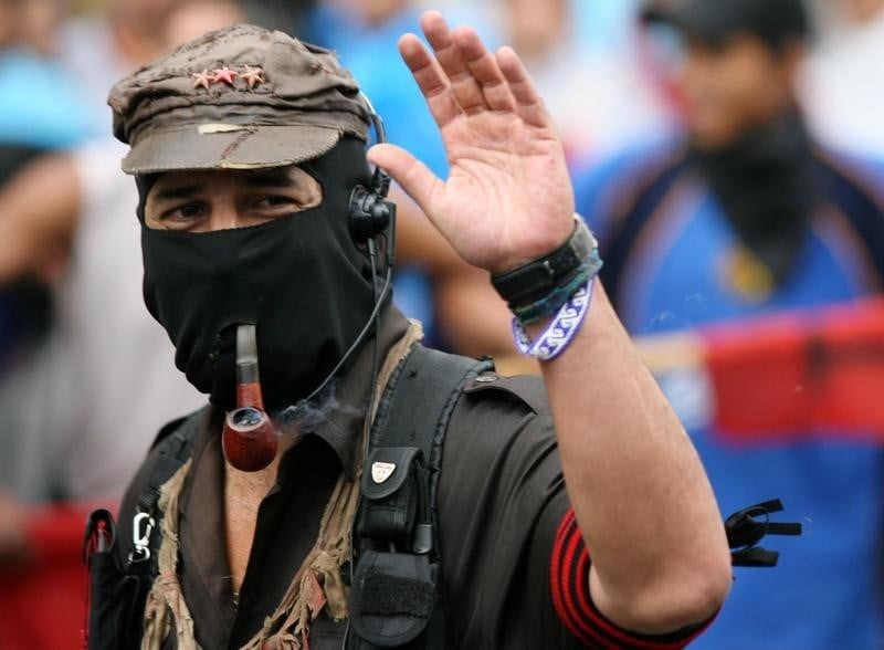 Le sous-commandant Marcos annonce qu'il s'efface