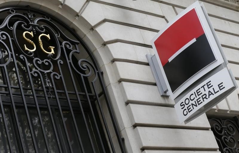Socgen, plus forte baisse du cac 40 a la mi-seance