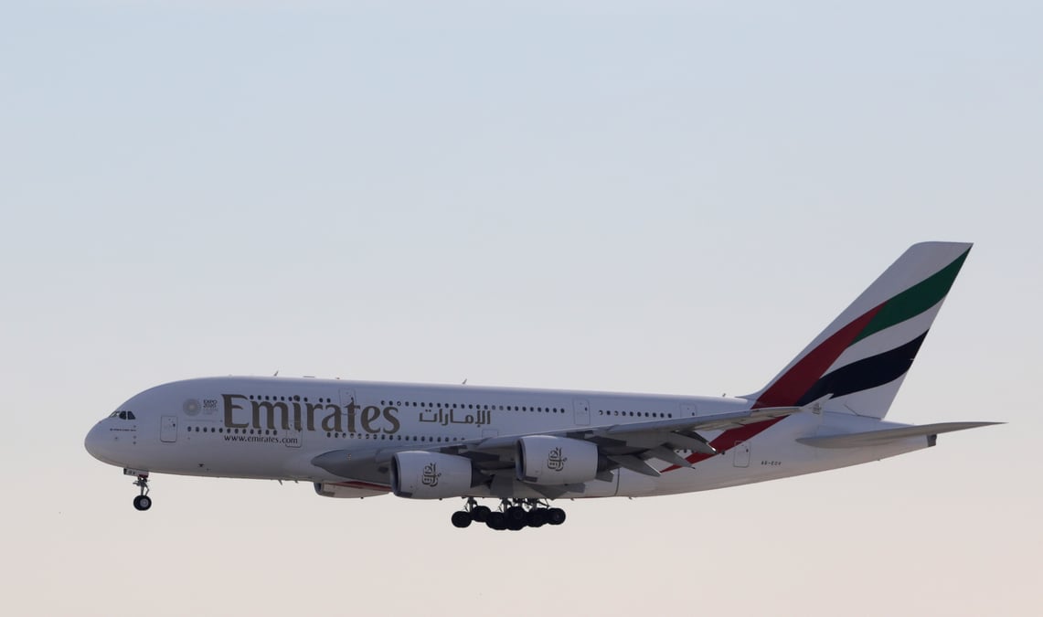 Emirates confirme une commande vitale d'airbus a380