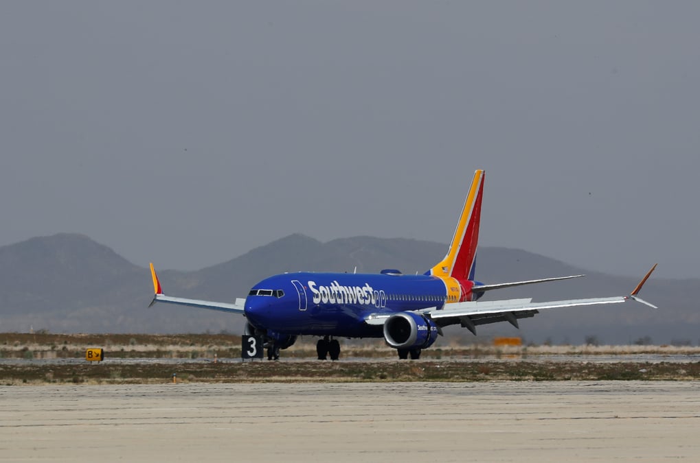 Atterrissage en urgence d'un 737 max sans passager de southwest airlines