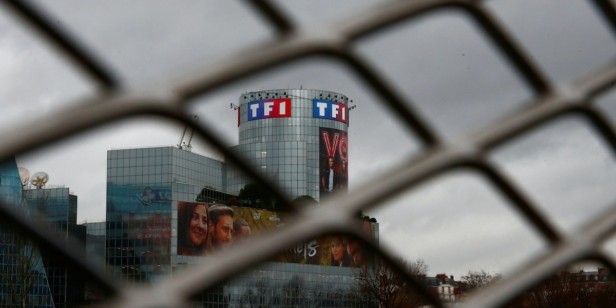 TF1